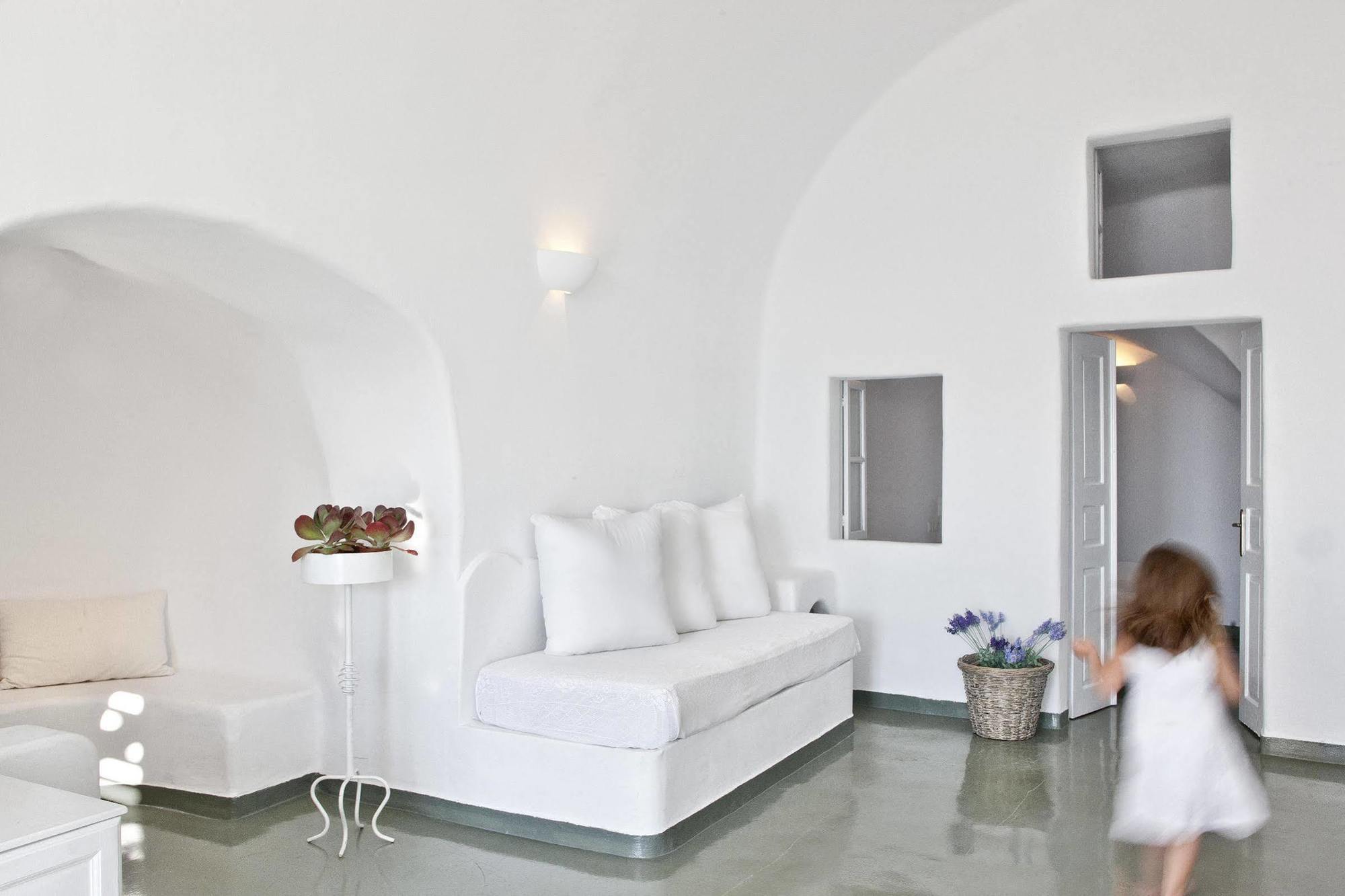 Cliff Side Suites Fira  Exterior foto